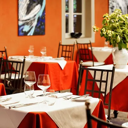 Il Cortile 3*